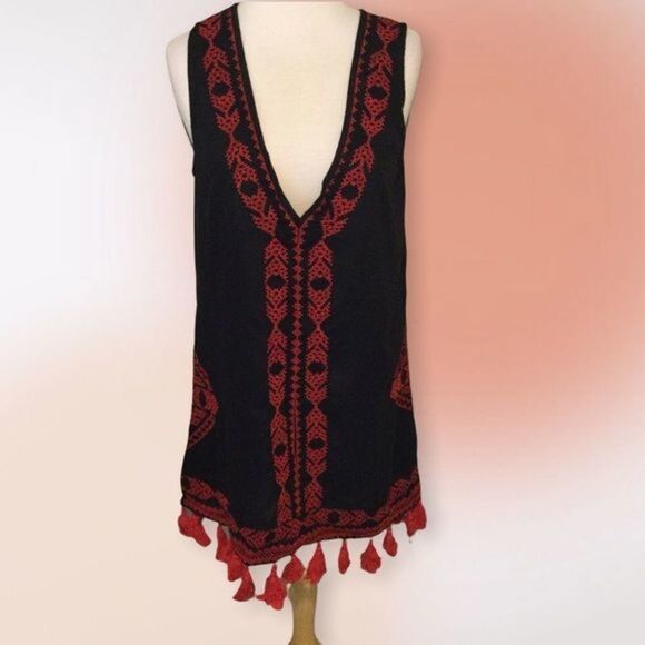 BOOHOO Black and Red Cross Stitch V Neck Retro Swimsuit Cover Up Size 6 NWT - Picture 1 of 12